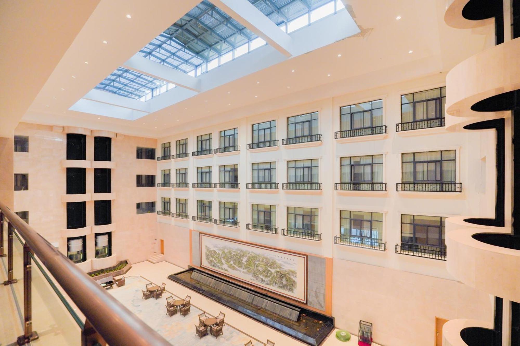 Huashan Xinghe International Hotel Huayin Ngoại thất bức ảnh