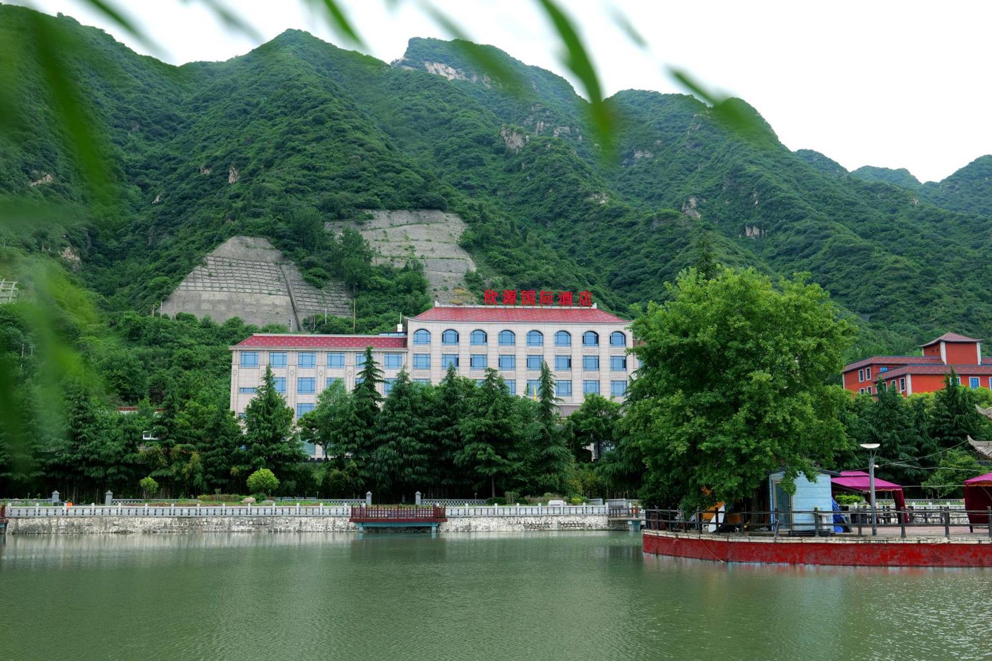 Huashan Xinghe International Hotel Huayin Ngoại thất bức ảnh
