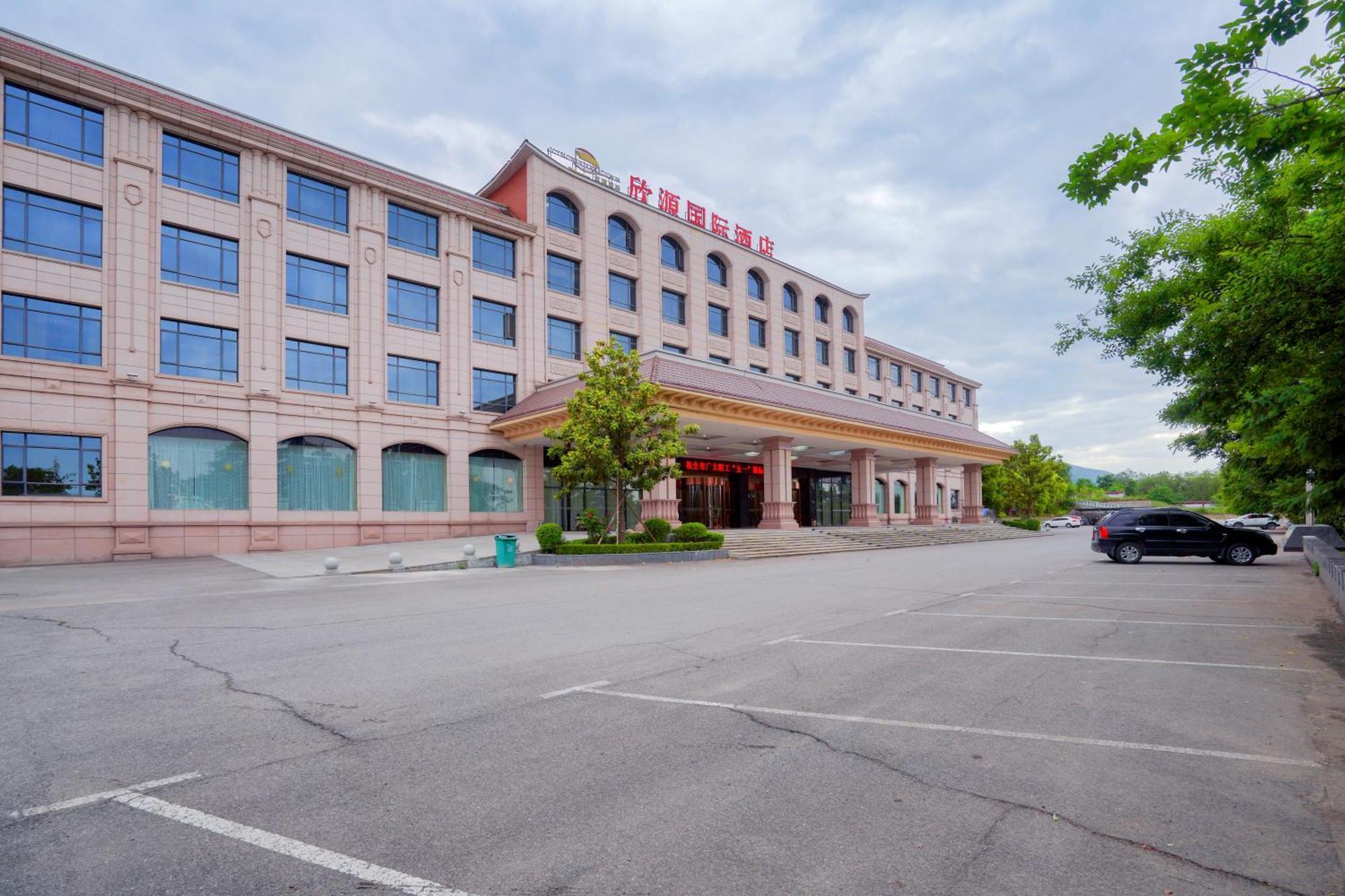 Huashan Xinghe International Hotel Huayin Ngoại thất bức ảnh